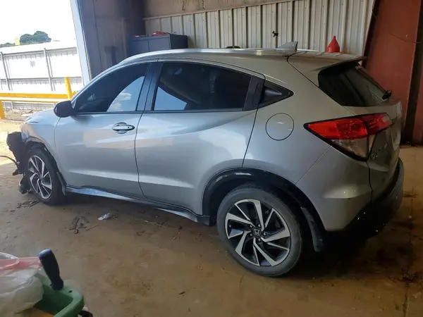 3CZRU5H19KM705203 2019 HONDA HR-V - Image 2