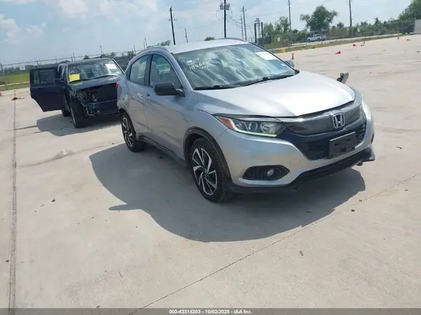 3CZRU5H19KM729582 2019 HONDA HR-V - Image 1