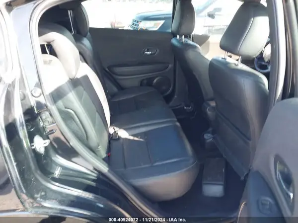 3CZRU5H19KM730134 2019 HONDA HR-V - Image 8