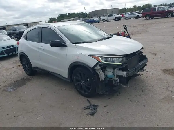 3CZRU5H19NM726136 2022 HONDA HR-V - Image 1