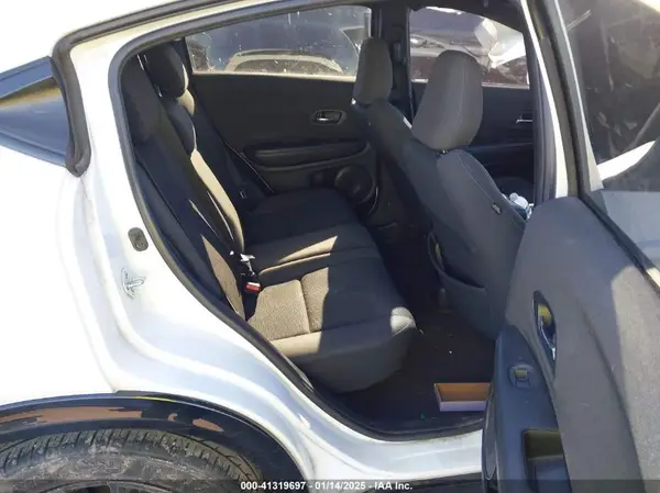 3CZRU5H19NM729246 2022 HONDA HR-V - Image 8