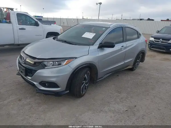 3CZRU5H1XKG700722 2019 HONDA HR-V - Image 2
