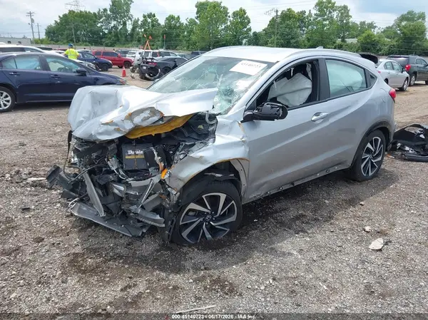 3CZRU5H1XKG701840 2019 HONDA HR-V - Image 2