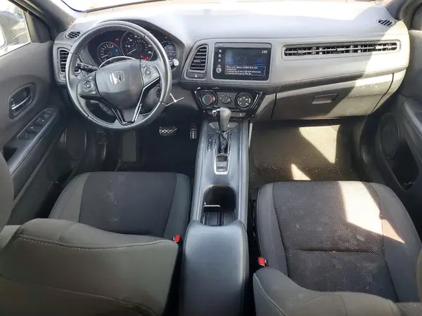 3CZRU5H1XKG702955 2019 HONDA HR-V - Image 8