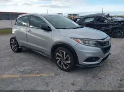 3CZRU5H1XKM721118 2019 HONDA HR-V