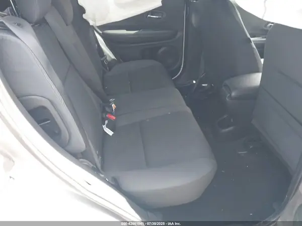 3CZRU5H1XKM721118 2019 HONDA HR-V - Image 8
