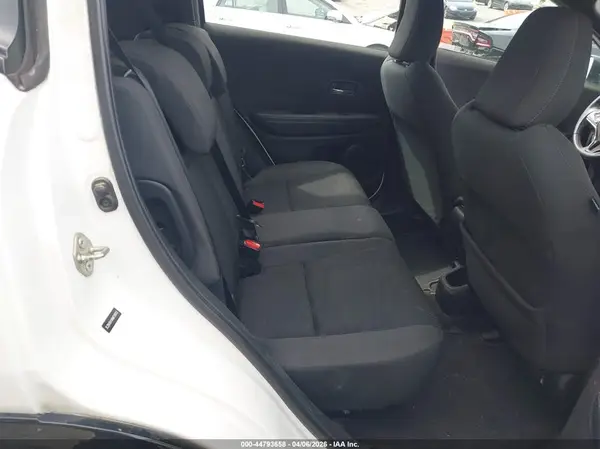 3CZRU5H1XKM728053 2019 HONDA HR-V - Image 8