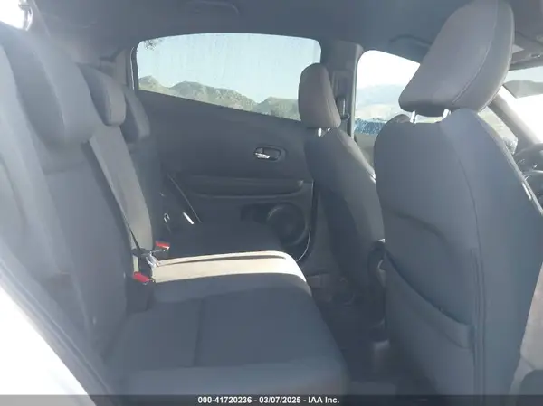 3CZRU5H1XLM711593 2020 HONDA HR-V - Image 8