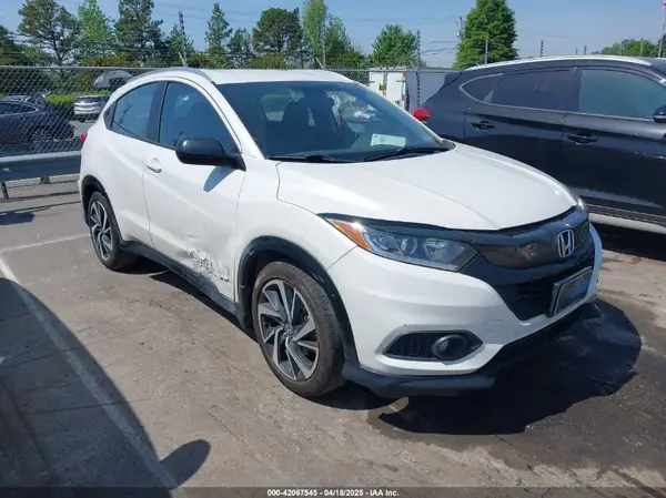 3CZRU5H1XLM717684 2020 HONDA HR-V - Image 1