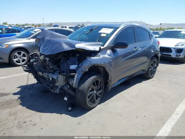 3CZRU5H1XMM730579 2021 HONDA HR-V - Image 2