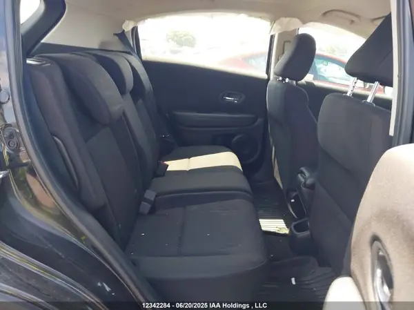 3CZRU5H30GM105193 2016 HONDA HR-V - Image 8