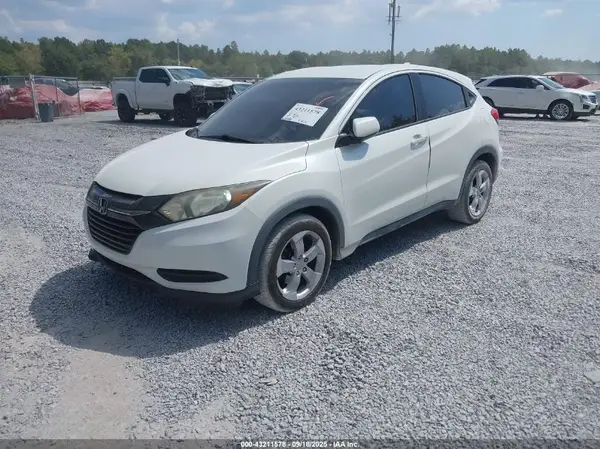 3CZRU5H30GM700903 2016 HONDA HR-V - Image 2