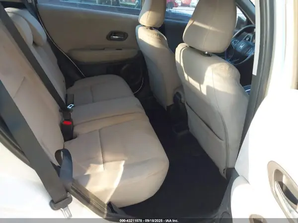 3CZRU5H30GM700903 2016 HONDA HR-V - Image 8
