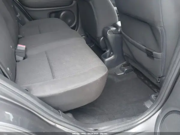 3CZRU5H30GM717524 2016 HONDA HR-V - Image 8