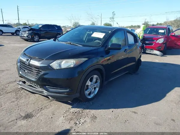 3CZRU5H30GM735568 2016 HONDA HR-V - Image 2