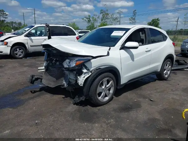 3CZRU5H30GM741774 2016 HONDA HR-V - Image 2