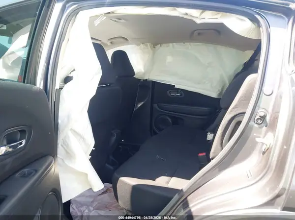 3CZRU5H30GM748420 2016 HONDA HR-V - Image 8