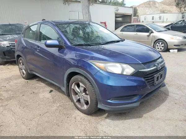 3CZRU5H30GM755352 2016 HONDA HR-V - Image 1