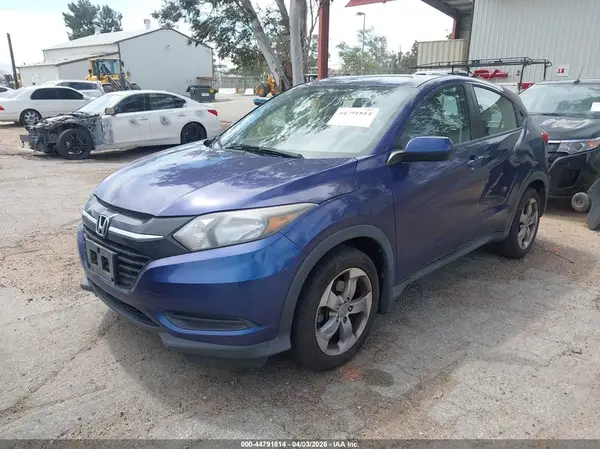 3CZRU5H30GM755352 2016 HONDA HR-V - Image 2