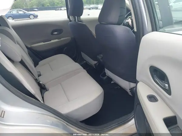 3CZRU5H30HG704210 2017 HONDA HR-V - Image 8