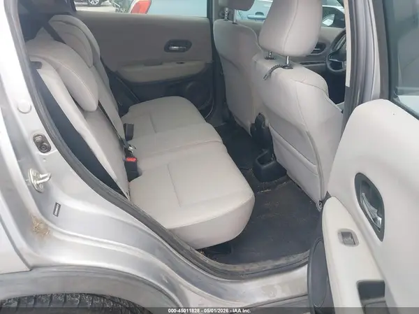 3CZRU5H30HG707124 2017 HONDA HR-V - Image 8