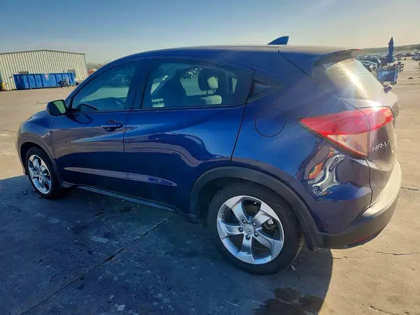 3CZRU5H30HG707706 2017 HONDA HR-V - Image 2