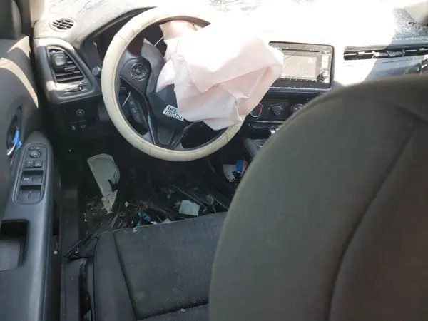 3CZRU5H30HM714821 2017 HONDA HR-V - Image 8