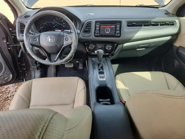 3CZRU5H30HM727620 2017 HONDA HR-V - Image 8