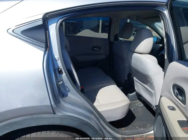 3CZRU5H30JG700941 2018 HONDA HR-V - Image 8