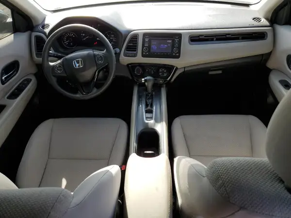 3CZRU5H30JG701751 2018 HONDA HR-V - Image 8