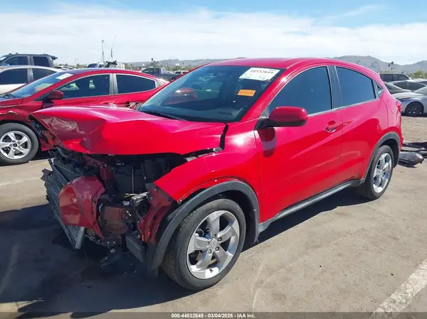 3CZRU5H30JM702500 2018 HONDA HR-V - Image 2