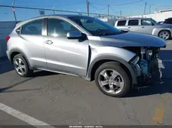 3CZRU5H30JM710676 2018 HONDA HR-V