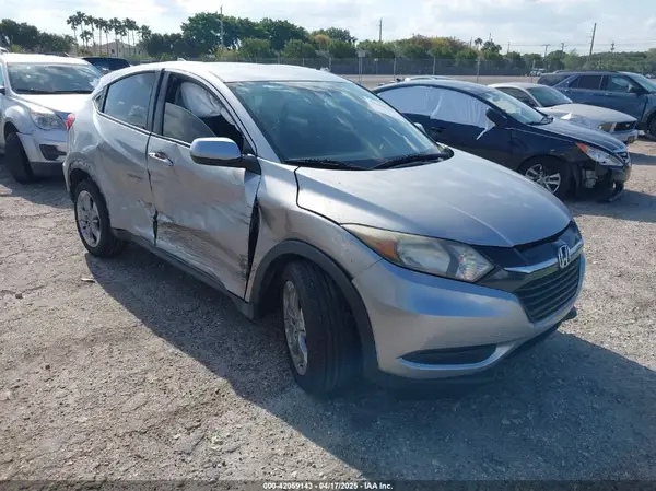 3CZRU5H30JM712766 2018 HONDA HR-V - Image 1