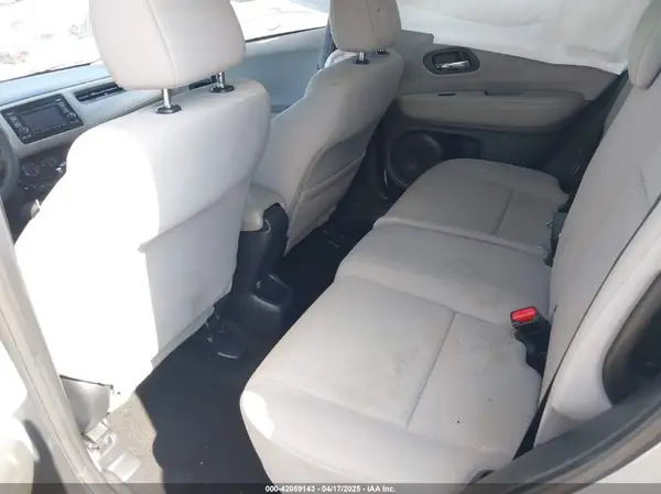 3CZRU5H30JM712766 2018 HONDA HR-V - Image 8