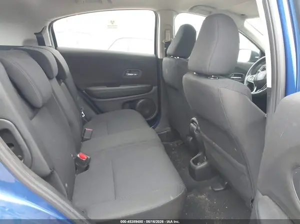 3CZRU5H30JM715604 2018 HONDA HR-V - Image 8