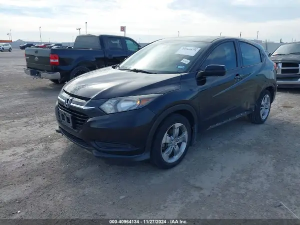 3CZRU5H30JM721113 2018 HONDA HR-V - Image 2