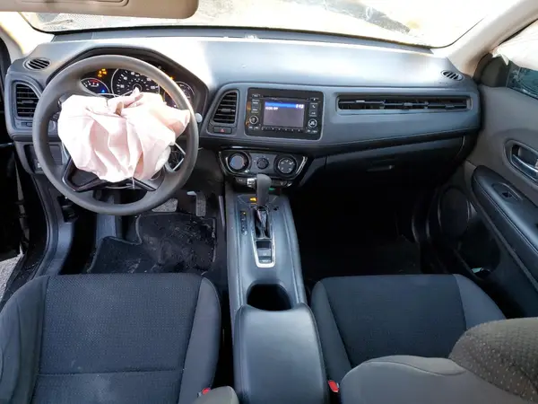 3CZRU5H30KG701900 2019 HONDA HR-V - Image 8