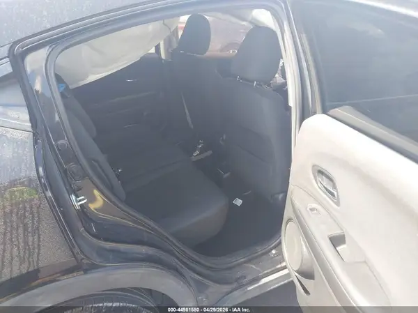 3CZRU5H30KG701914 2019 HONDA HR-V - Image 8