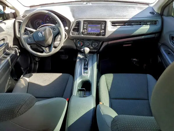 3CZRU5H30KG704568 2019 HONDA HR-V - Image 8