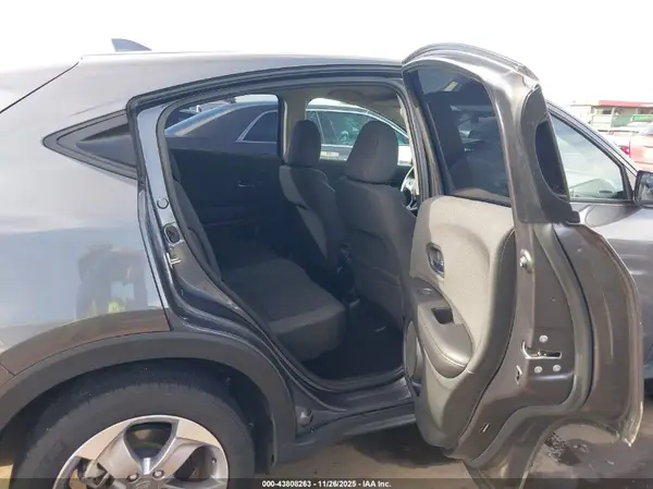 3CZRU5H30KG706966 2019 HONDA HR-V - Image 8