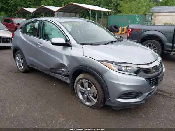 3CZRU5H30KG710807 2019 HONDA HR-V - Image 1