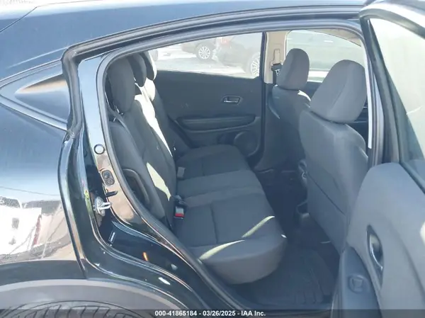 3CZRU5H30KG712900 2019 HONDA HR-V - Image 8