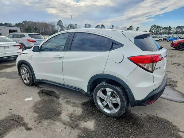 3CZRU5H30KM704314 2019 HONDA HR-V - Image 2