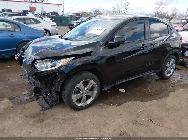 3CZRU5H30KM710095 2019 HONDA HR-V - Image 2