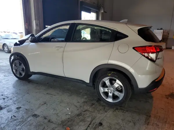 3CZRU5H30KM724126 2019 HONDA HR-V - Image 2
