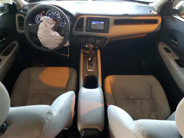 3CZRU5H30KM724126 2019 HONDA HR-V - Image 8