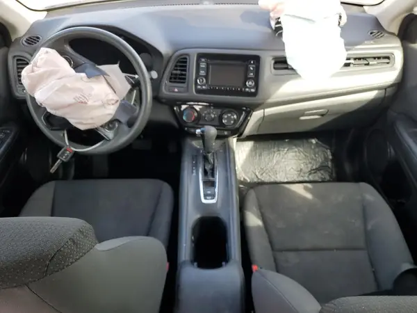 3CZRU5H30KM727236 2019 HONDA HR-V - Image 8