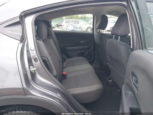 3CZRU5H30LM704170 2020 HONDA HR-V - Image 8