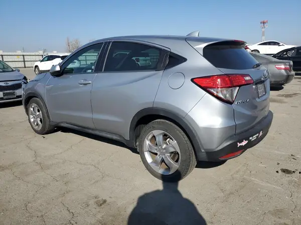 3CZRU5H30LM714682 2020 HONDA HR-V - Image 2