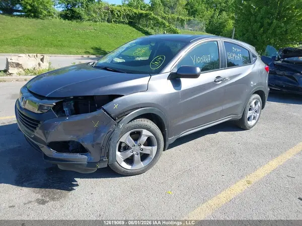 3CZRU5H30MM100247 2021 HONDA HR-V - Image 2